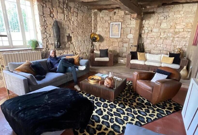 مبيت وإفطار Gîte Chez Vous Chez Nous