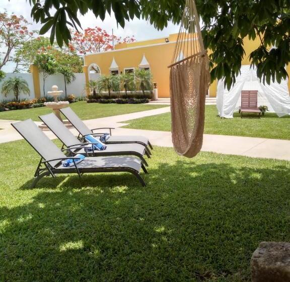 Bed and Breakfast Hacienda Monte Real Dzityá