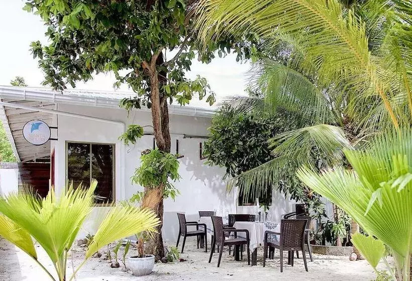 تختخواب و صبحانه Manta Sky Inn