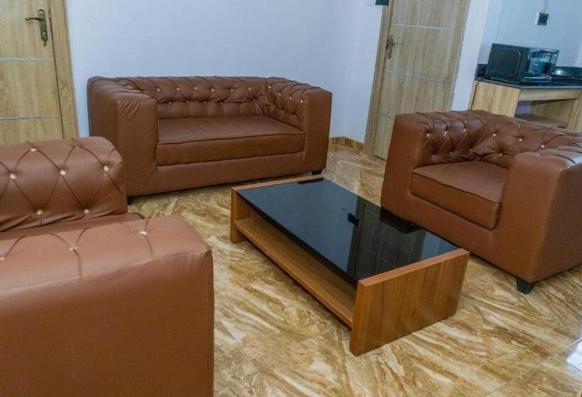 California Luxury Hotel & Suite