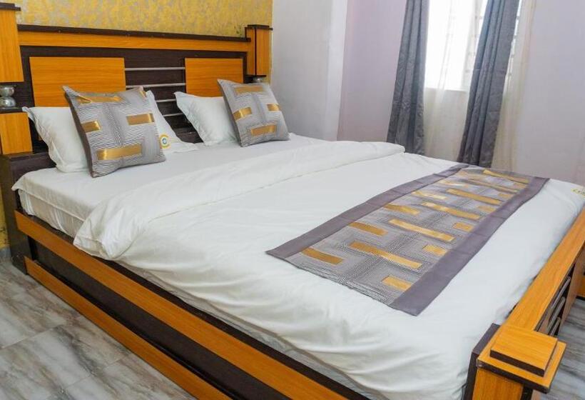 California Luxury Hotel & Suite