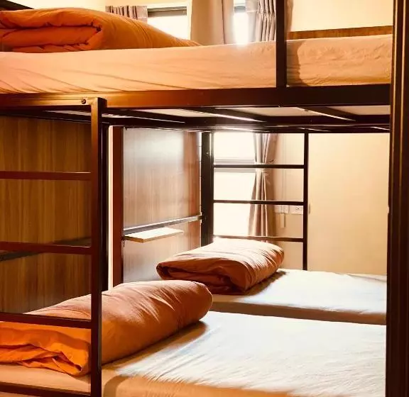 Dreamy Nomads Hostel日月潭背包客