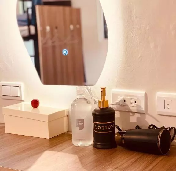 Dreamy Nomads Hostel日月潭背包客