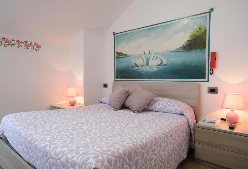 호텔 Albergo Alla Spiaggia