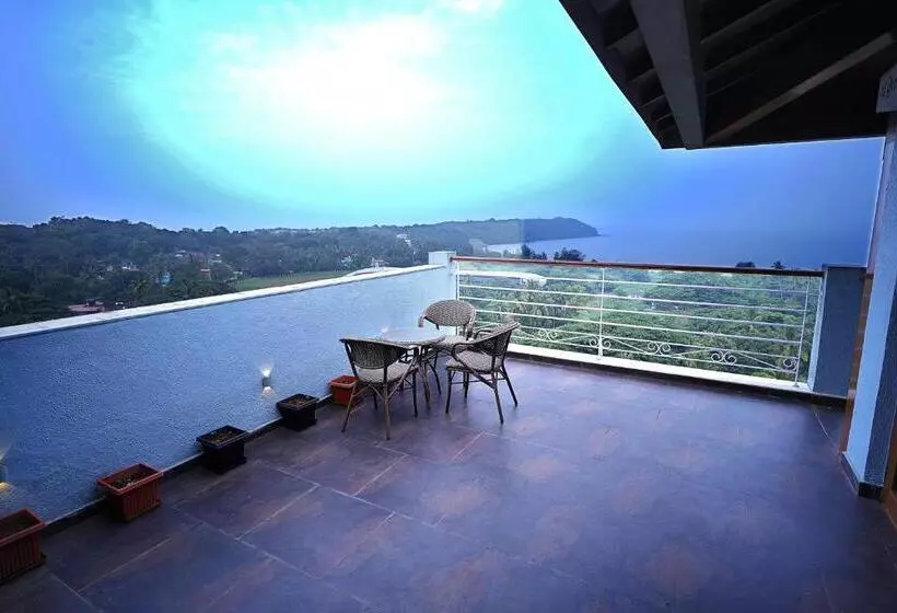 ホテル Alekhya Suite Dona Paula Beach Panaji