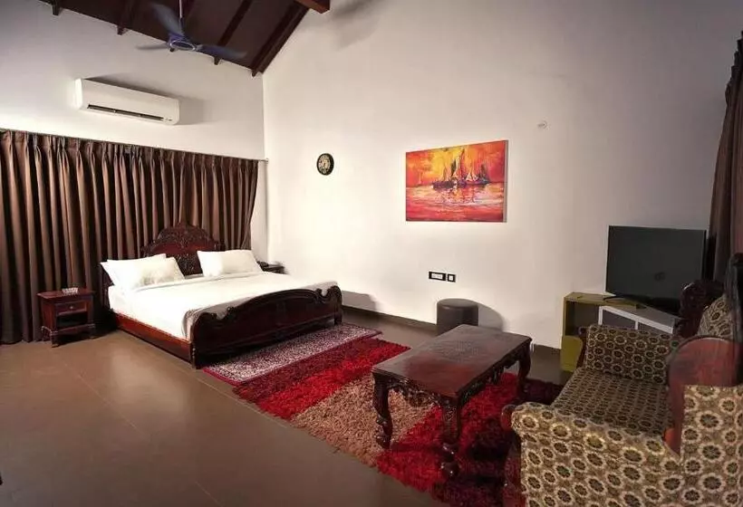 ホテル Alekhya Suite Dona Paula Beach Panaji