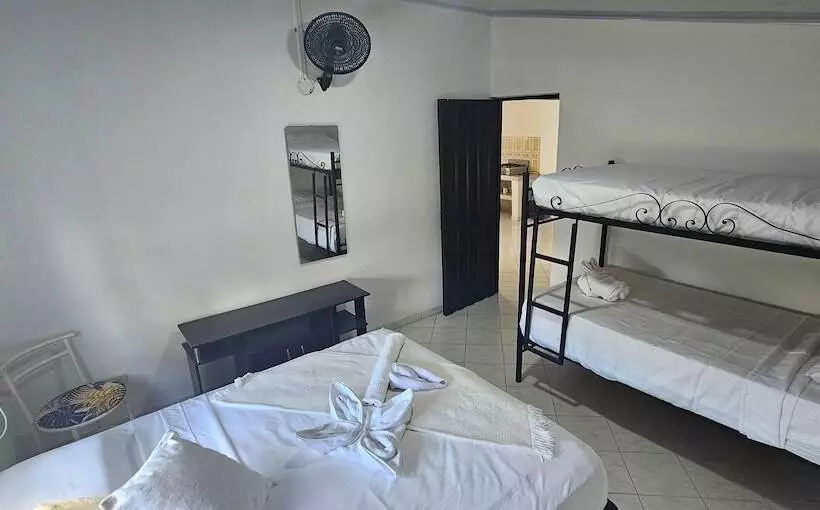 ホテル Cabañas Cafeteras Cerritos