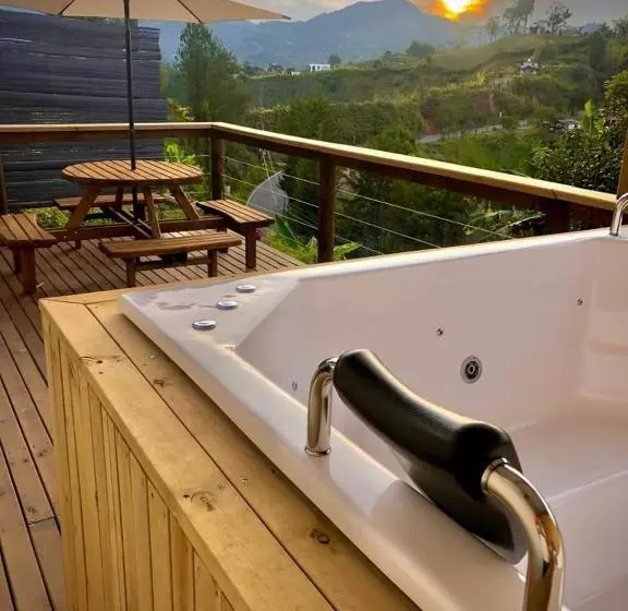 ホテル Cabañas Campestres Bosque Encantado