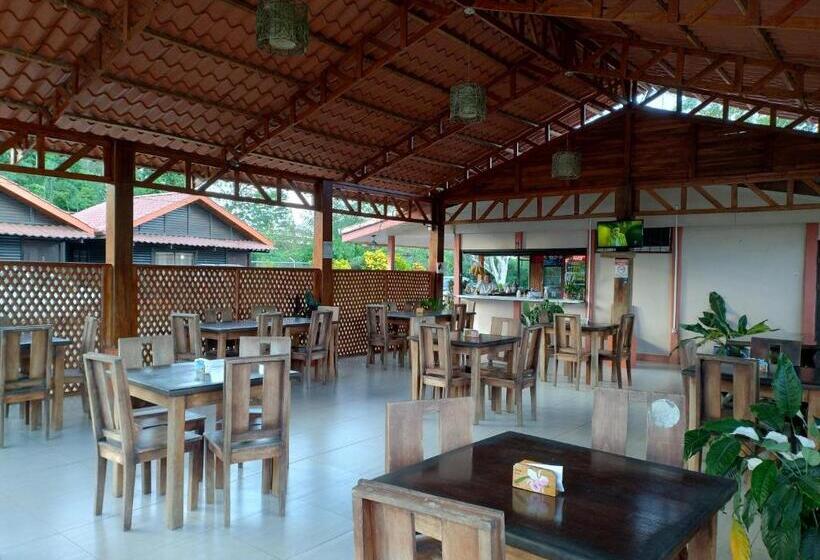 ホテル Cabinas Río Frío