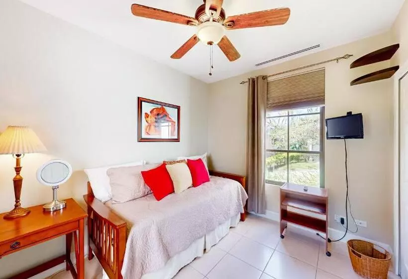 Hotelli Pacifico L801