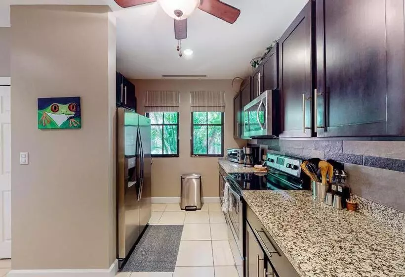 Hotelli Pacifico L801