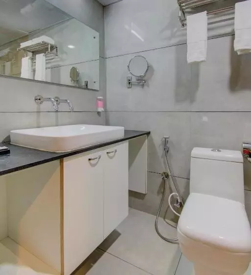 ホテル Silver Oak International