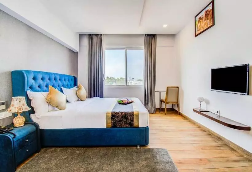 ホテル Silver Oak International