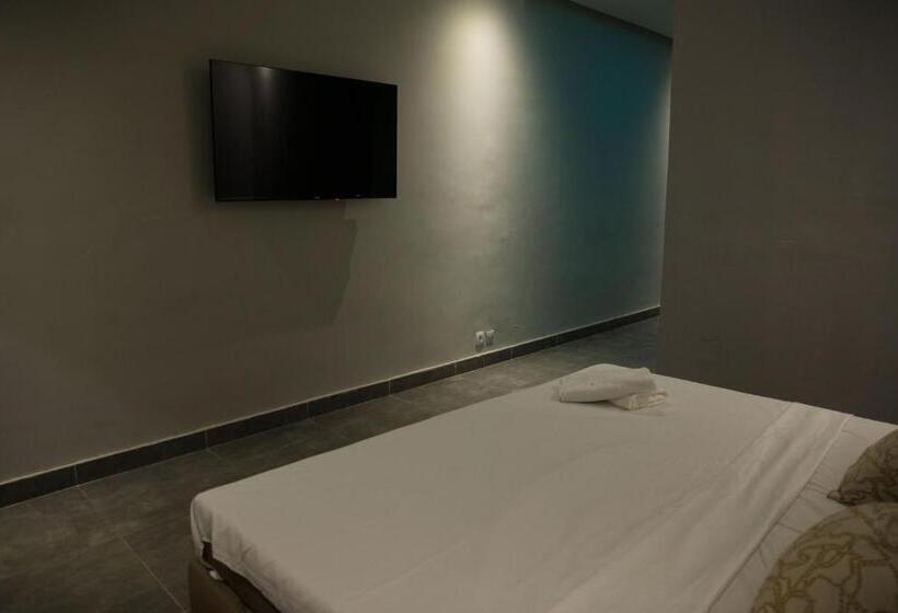 هتل The Shelter Abidjan