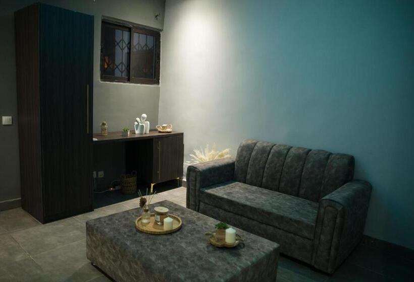 هتل The Shelter Abidjan