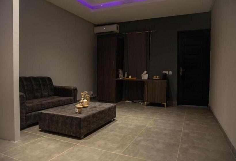 هتل The Shelter Abidjan