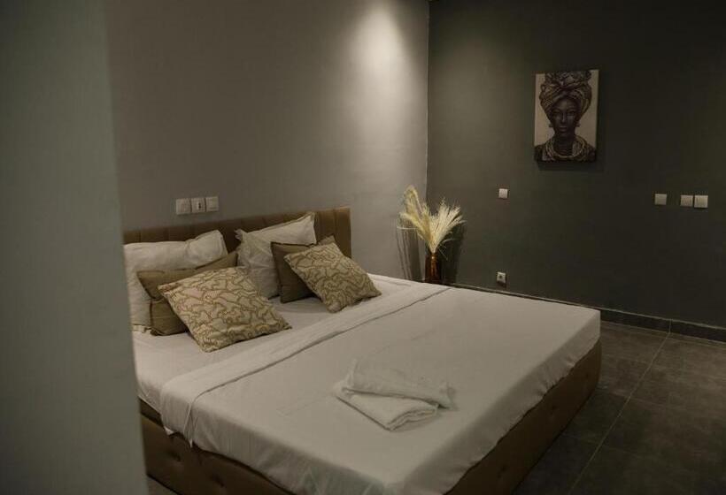 هتل The Shelter Abidjan