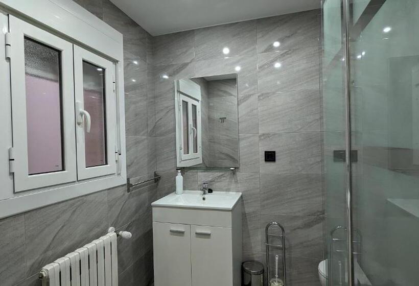 פנסיון Casa Clari