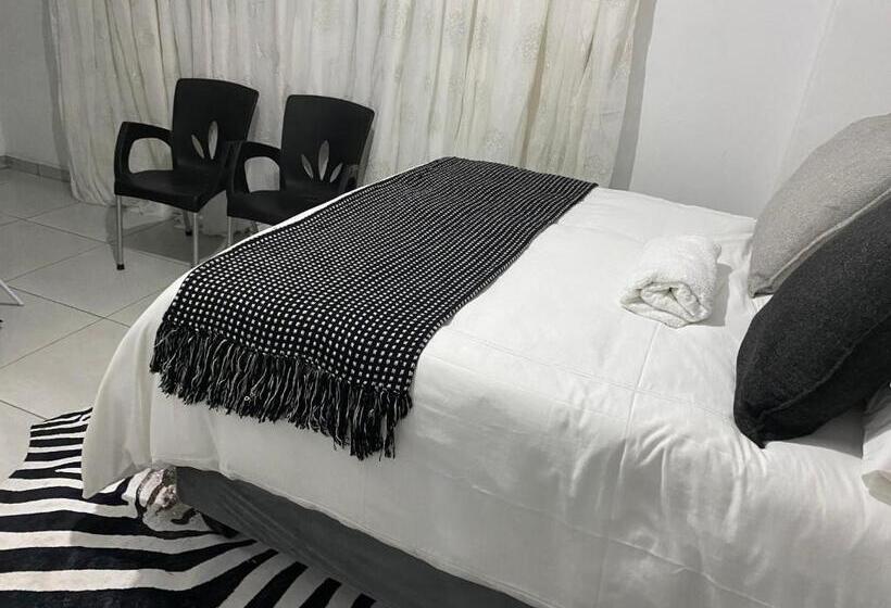 膳宿费 Datty Tatty