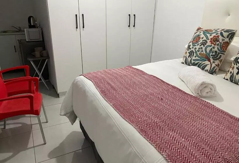 Majatalo Datty Tatty