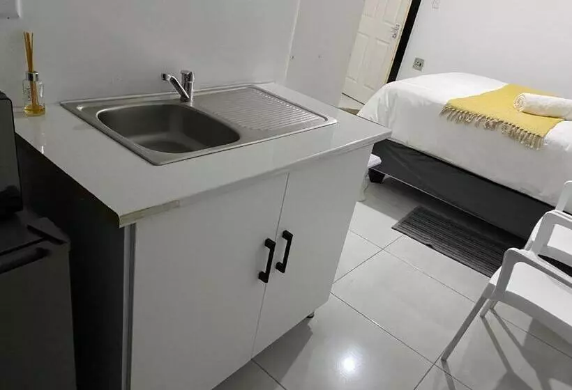 Majatalo Datty Tatty