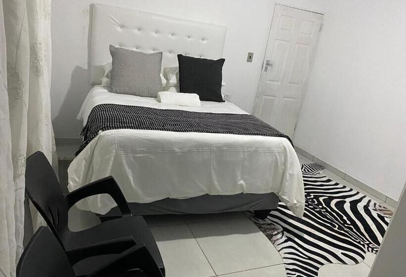 膳宿费 Datty Tatty