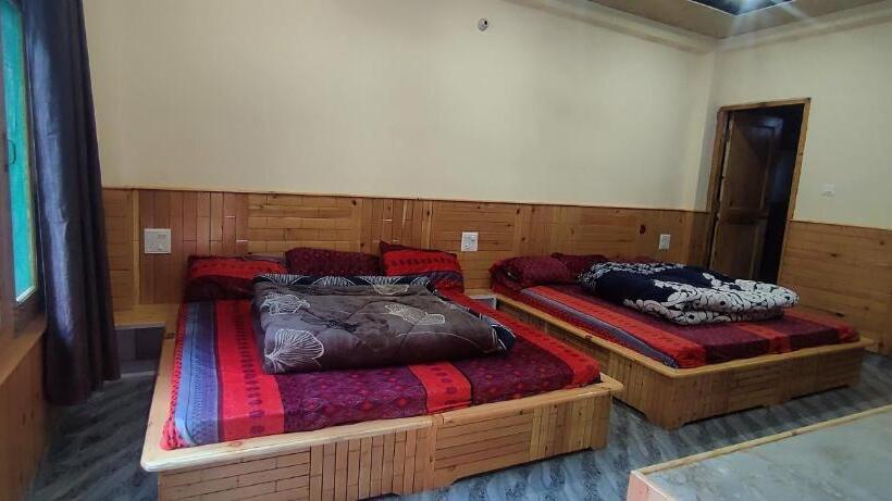 پانسیون Destination Of Choj