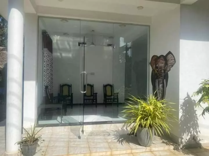 ペンション Elephant Villa