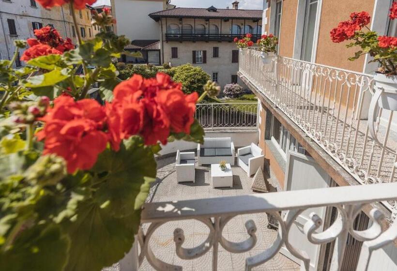 ペンション La Favola