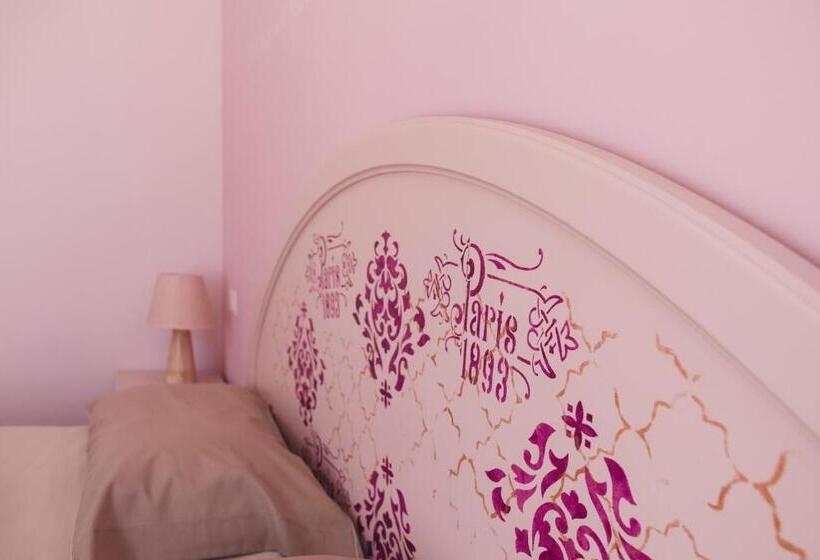 ペンション La Favola