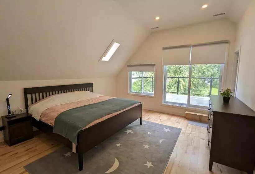 Majatalo Riverview Cottage