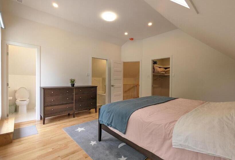 بنسيون Riverview Cottage