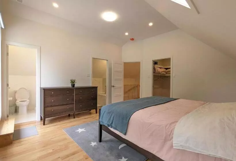 Majatalo Riverview Cottage