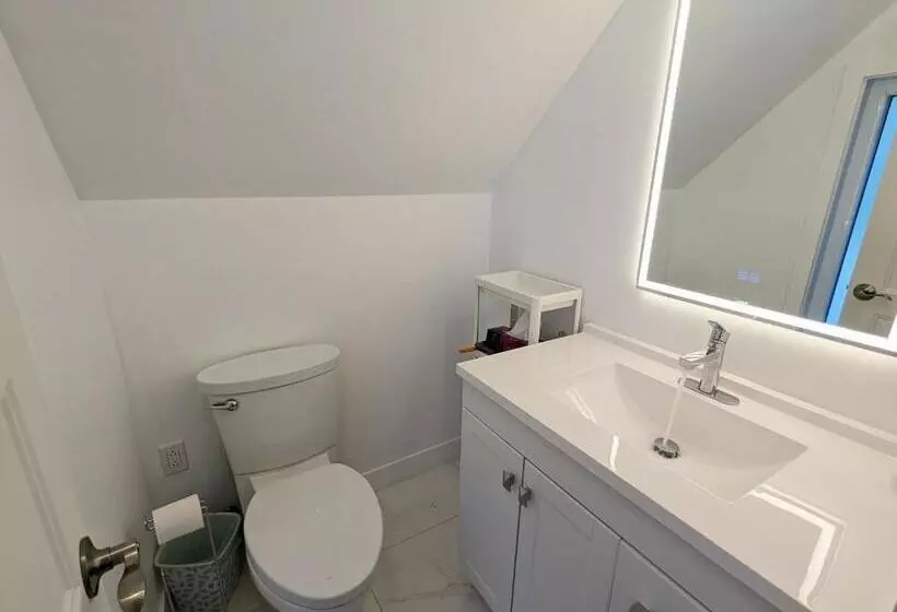 Majatalo Riverview Cottage