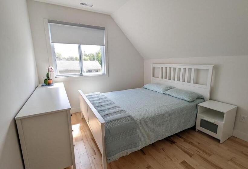 بنسيون Riverview Cottage