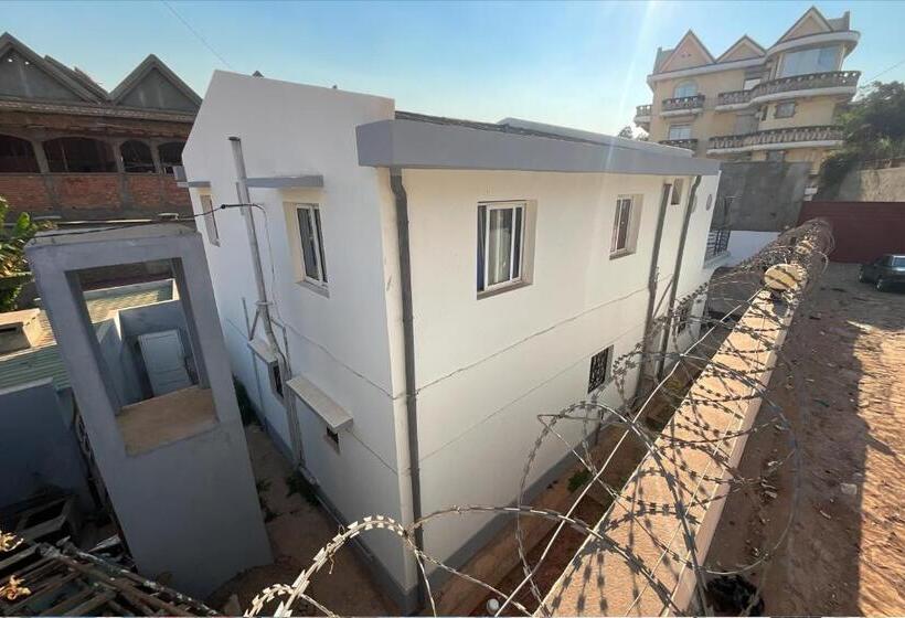 پانسیون Villa Spirou