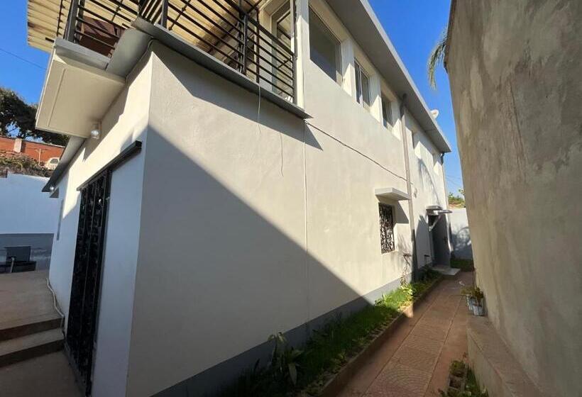 پانسیون Villa Spirou