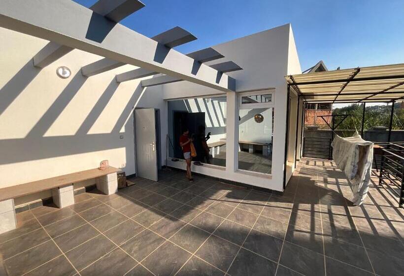 پانسیون Villa Spirou