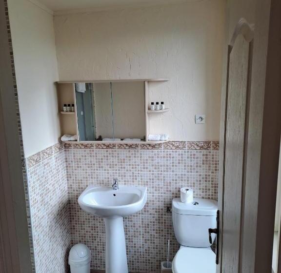 Bed and Breakfast Chateau De Chambres Mont St Michel