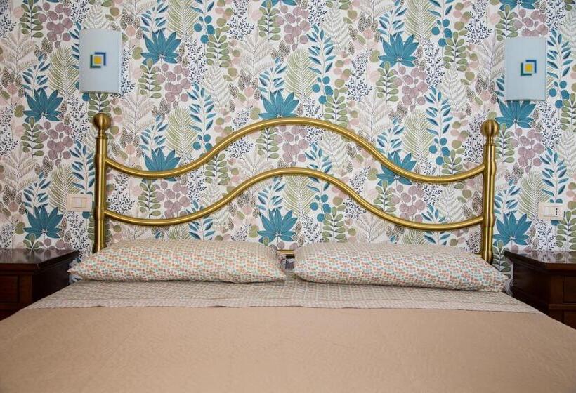 ベッドアンドブレックファースト La Borgata Rooms