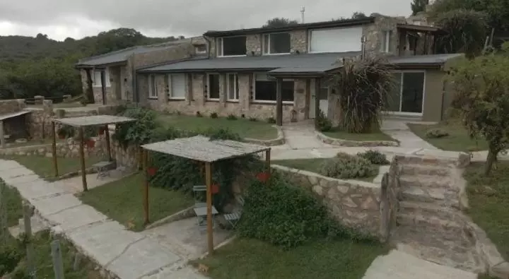 تختخواب و صبحانه Establecimiento La Soleada Suites De Campo