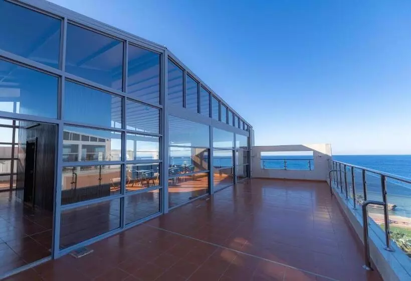 Hotelli كورال ريف