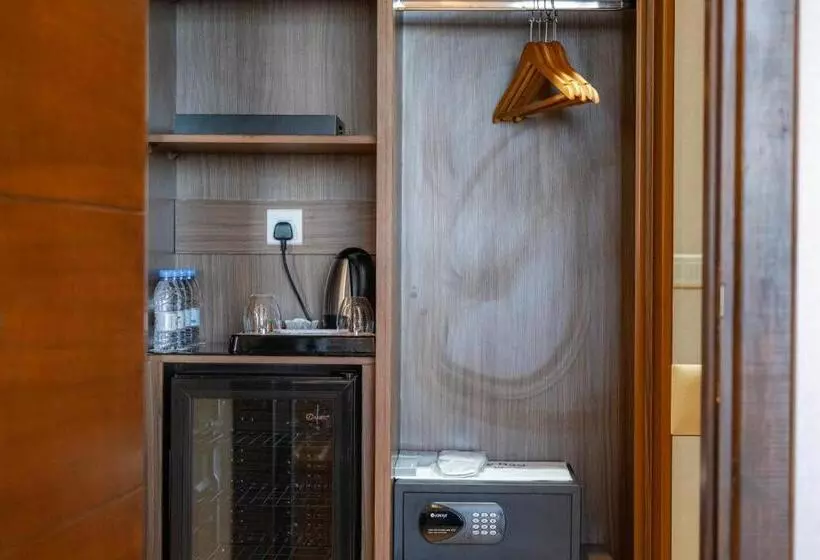 Hotelli كورال ريف