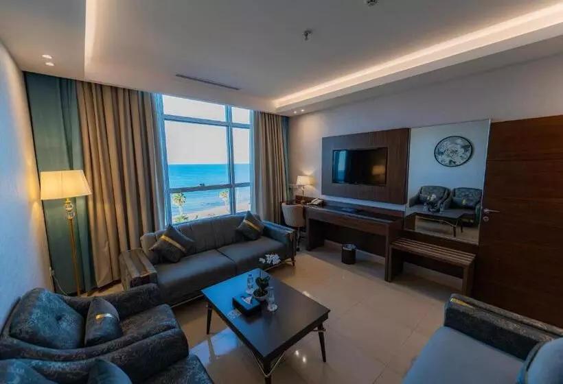 Hotelli كورال ريف