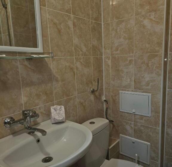 ホテル хотел приятели