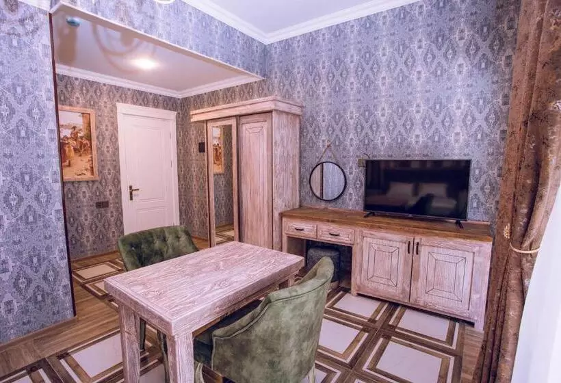 هتل Aynur Qala Resort