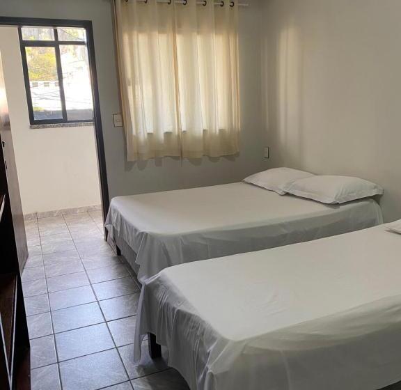 בית מלון כפרי Central