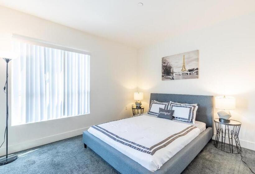 هتل Fully Furnished Apartments Near Hollywood Walk Of Fame