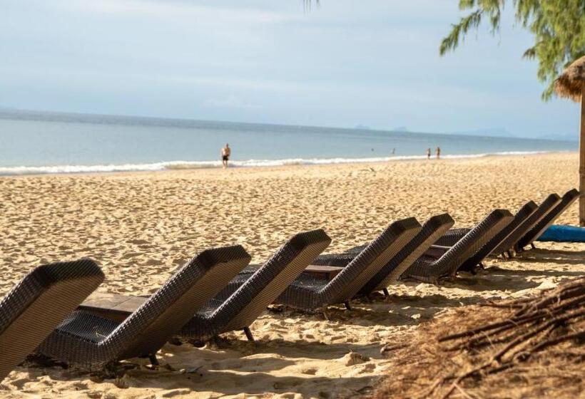 Отель Garden Chalets Koh Lanta