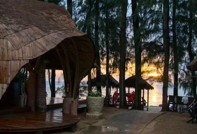ホテル Garden Chalets Koh Lanta
